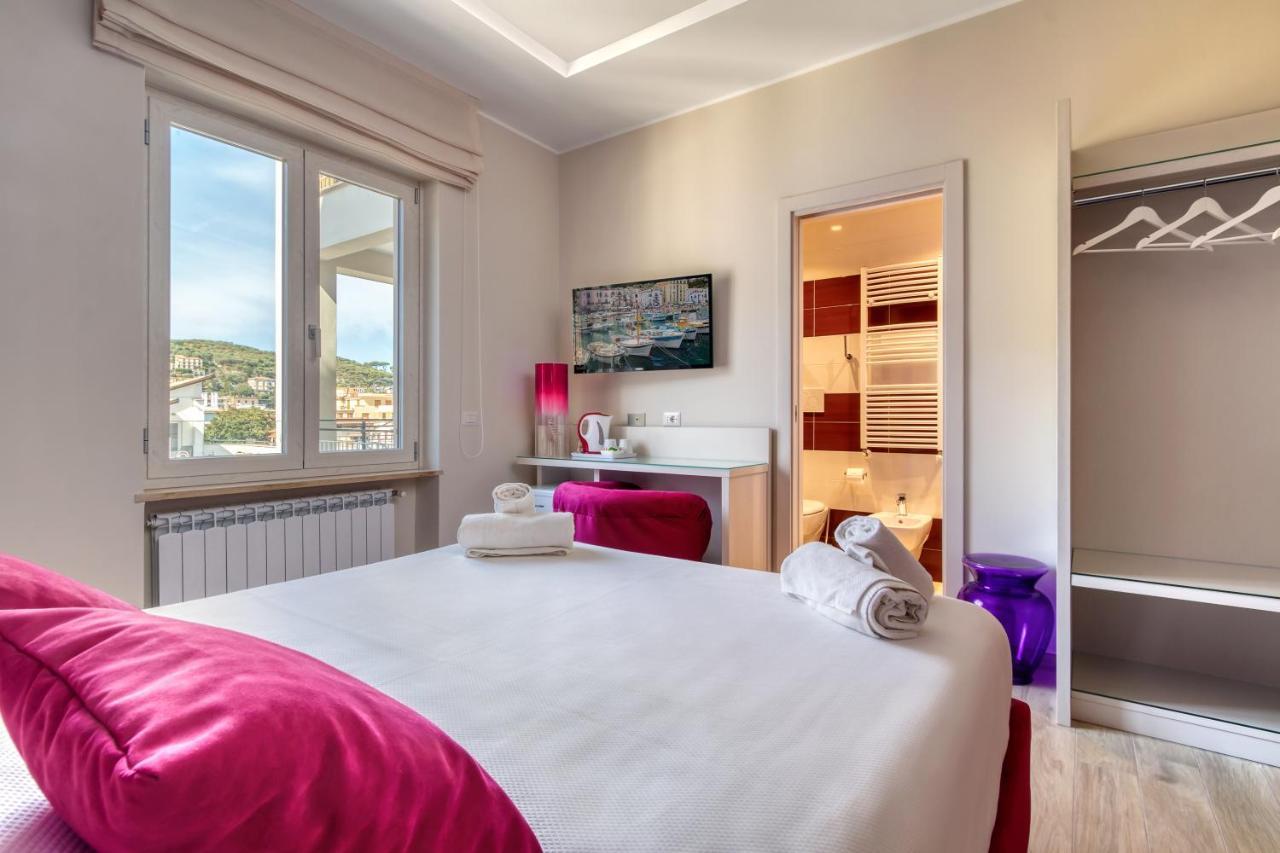 Tiffany Suites Sorrento Bagian luar foto